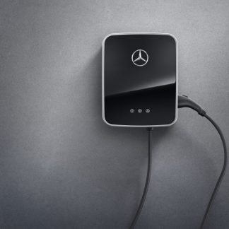Mercedes-Benz Wallbox mit fest verbundenem Ladekabel