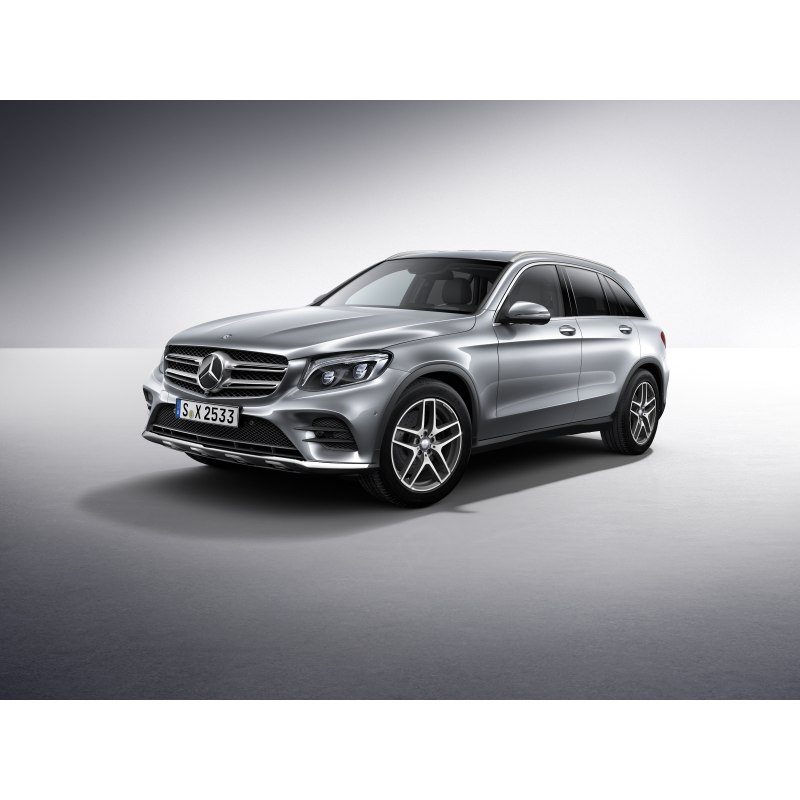 Mercedes-Benz, GLC AMG Frontschürze mit Parkassistent, C253 und X253 Mercedes-Benz, GLC AMG Frontschürze mit Parkassistent, C253 und X253
