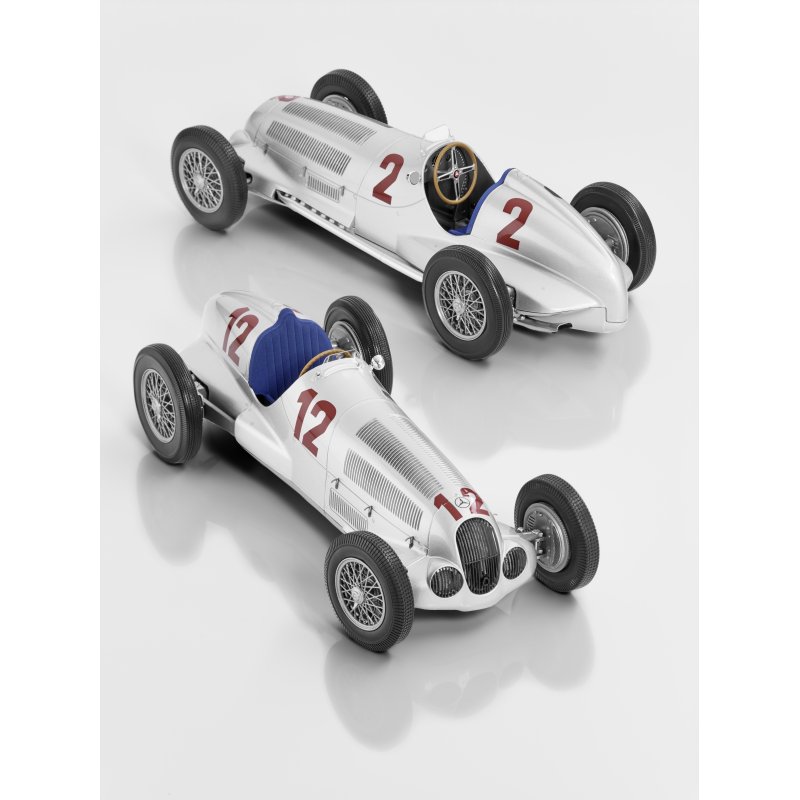 Mercedes-Benz W 125 - R. Caracciola Sieger Großer Preis von Deutschland (1937), Modellauto im Maßstab 1:18 Mercedes-Benz W 125 - R. Caracciola Sieger Großer Preis von Deutschland (1937), Modellauto im Maßstab 1:18