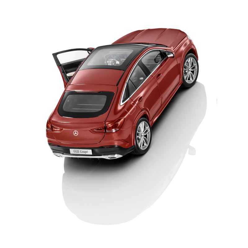 Mercedes-Benz, GLE Coupé, AMG Line Modellauto, Maßstab 1:18 Mercedes-Benz, GLE Coupé, AMG Line Modellauto, Maßstab 1:18