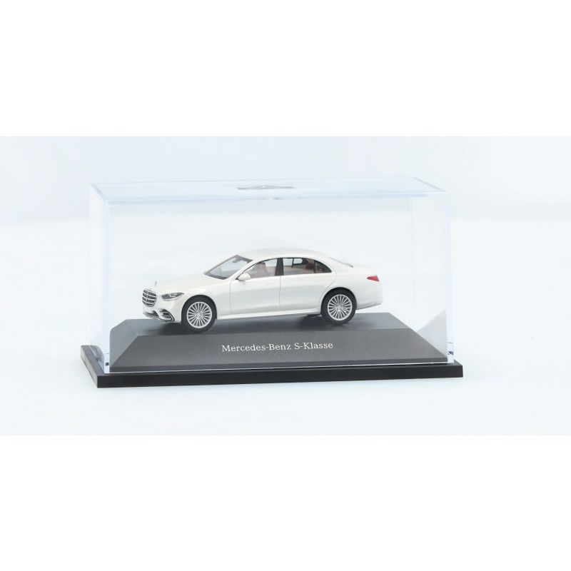Mercedes-Benz S-Klasse Modellauto AMG Line, Maßstab 1:87 Mercedes-Benz S-Klasse Modellauto AMG Line, Maßstab 1:87