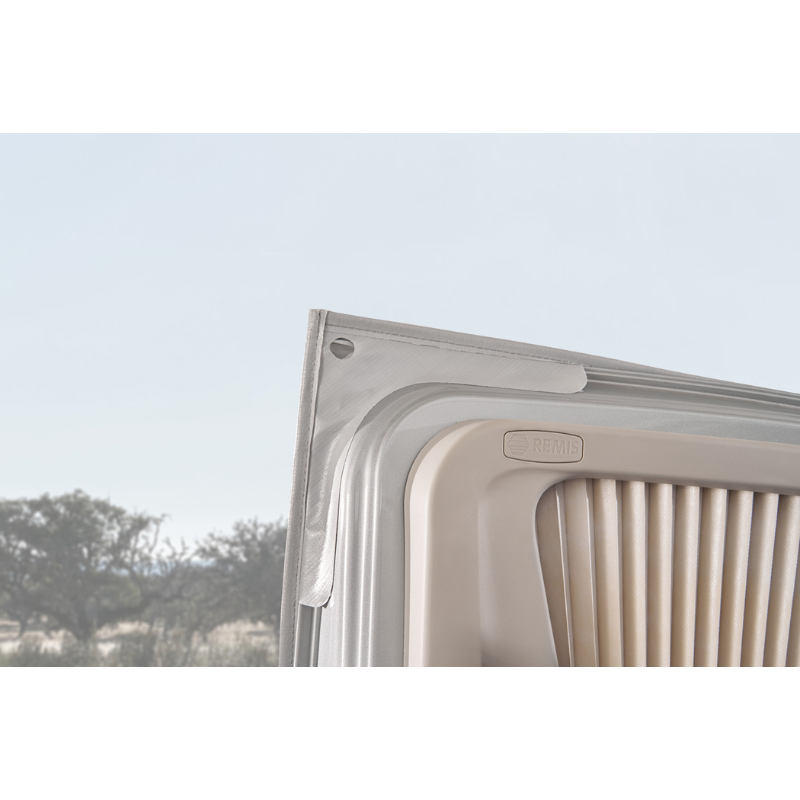 CARADO Außenisolierung für Teilintegrierte, Camper Vans und Vans CARADO Außenisolierung für Teilintegrierte, Camper Vans und Vans